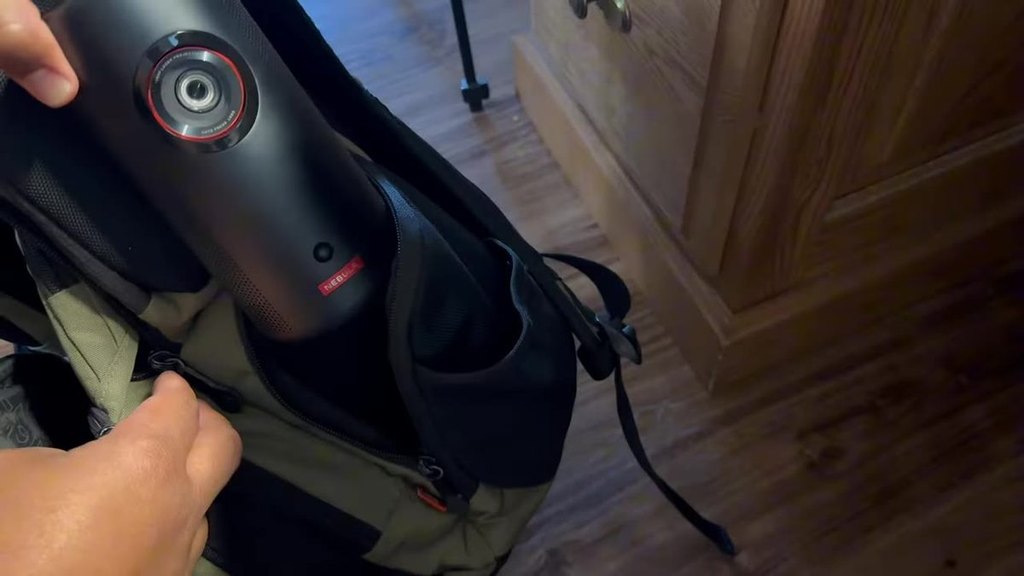Backpack / can-size.