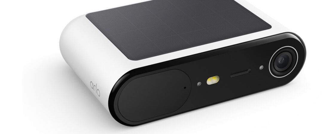 Does the Arlo Essential Solar camera need a subscription?